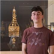 Professor de classes d'Història per ESO, Batxillerat i Selectivitat